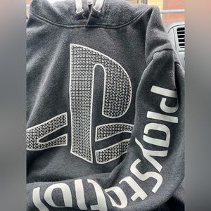 Play station sweat shirt